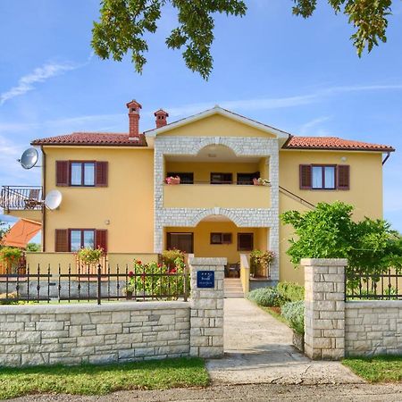Appartman Rozana Barban Εξωτερικό φωτογραφία